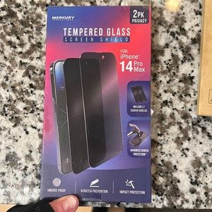 iphone 14 pro privacy screen